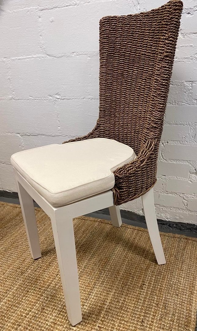 Alona dining chair